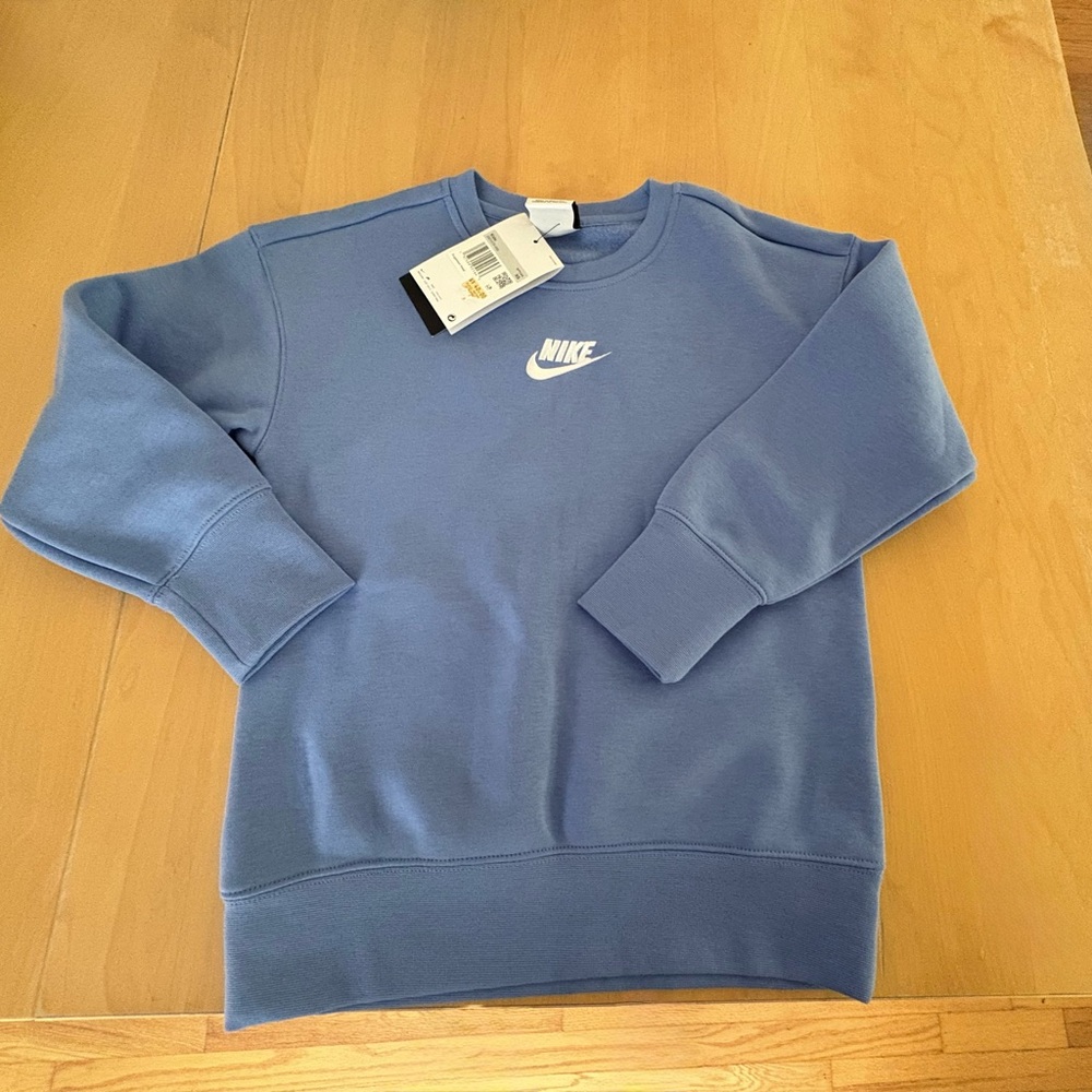 Girls Nike Kids Blue Sweatshirt XS 4 5 6 classic logo swoosh NWT
